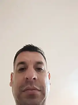 Nano198301 online show from 05/26/26, 04:03