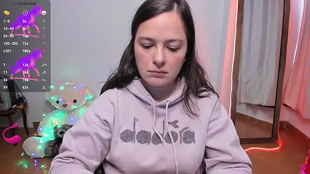 angelaagomez online show from 09/20/25, 10:00