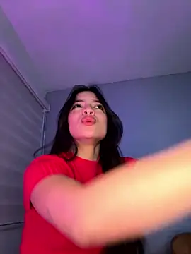 Snapshot of Sammy_pink chatting on 12/06/24, 03:30 Sammy pink online show from 12/06/24, 03:30