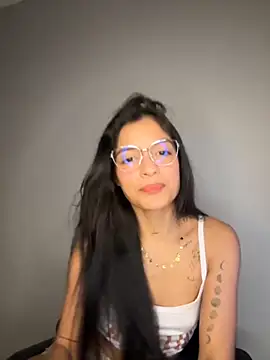 Snapshot of Sammy_pink chatting on 11/23/25, 12:54 Sammy pink online show from 11/23/25, 12:54