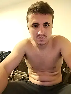 MrNoBoDy000 online show from 10/28/25, 04:20