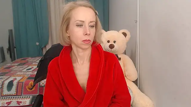 LuxuryNika online show from 01/12/25, 06:49