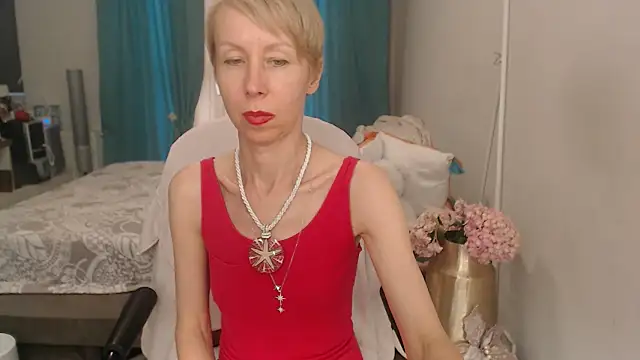 Snapshot of LuxuryNika chatting on 07/01/26, 02:18 LuxuryNika online show from 07/01/26, 02:18