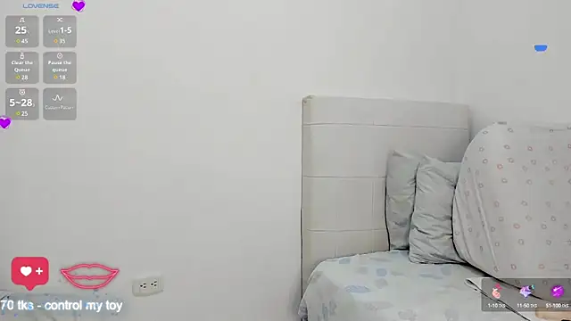 AlexxandraRivera online show from 02/07/25, 02:50