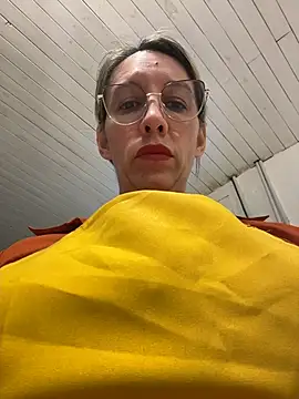 Gatitacarlita online show from 05/09/26, 06:13