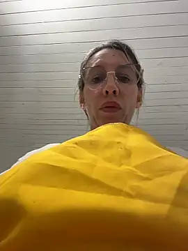 Gatitacarlita online show from 05/14/26, 07:53