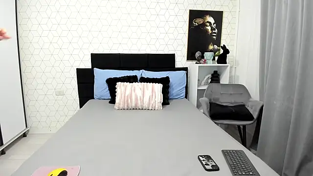 Heidix online show from 02/10/26, 03:54