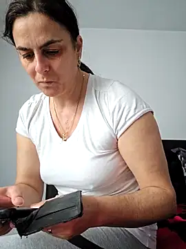 IsabelleCraft online show from 02/21/26, 08:26