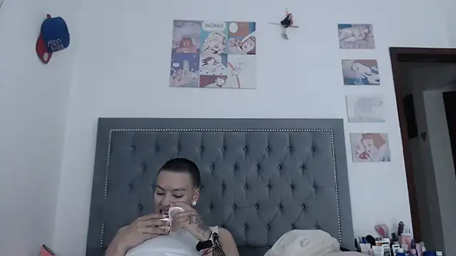 Snapshot of dulce_maria_x chatting on 03/16/25, 03:47 dulce maria x online show from 03/16/25, 03:47