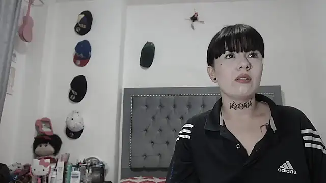 Snapshot of dulce_maria_x chatting on 11/07/25, 11:05 dulce maria x online show from 11/07/25, 11:05