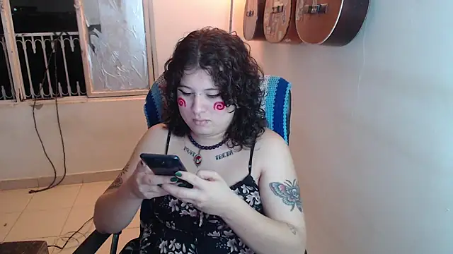 Smoke trip Alicia online show from 11/16/25, 03:56