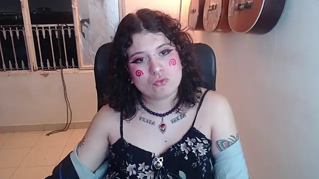 Smoke trip Alicia online show from 11/29/25, 02:58