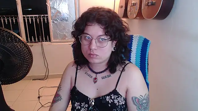 Smoke trip Alicia online show from 12/16/25, 10:31