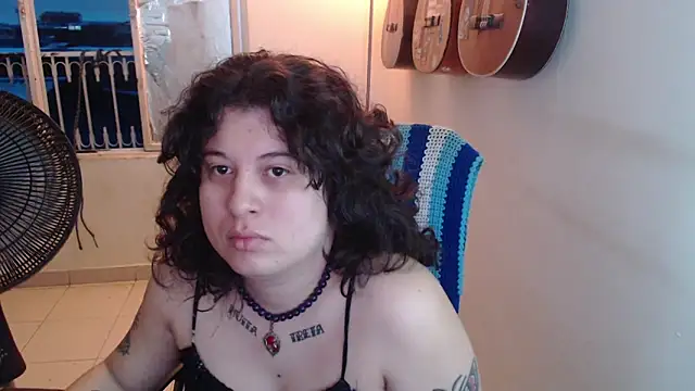 Smoke trip Alicia online show from 01/12/26, 11:04