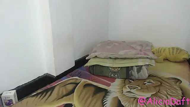 Smoke trip Alicia online show from 06/23/26, 03:10