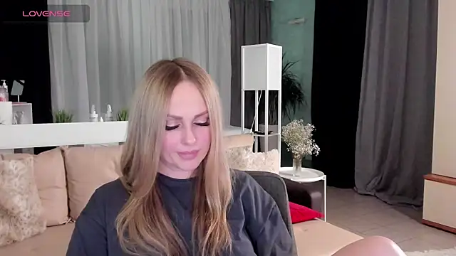 Libby Nora online show from 01/24/25, 04:06