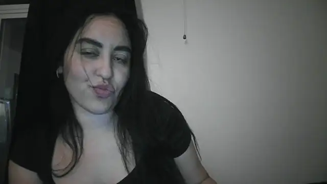 Snapshot of WetFlower69 chatting on 06/17/26, 12:46 WetFlower69 online show from 06/17/26, 12:46