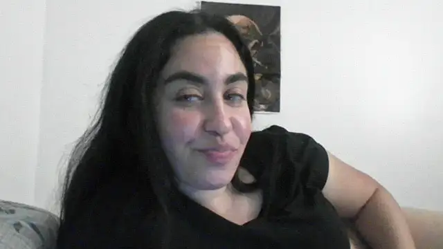 Snapshot of WetFlower69 chatting on 07/05/26, 11:45 WetFlower69 online show from 07/05/26, 11:45