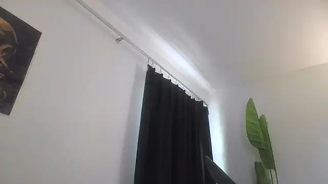 Snapshot of WetFlower69 chatting on 07/15/26, 01:05 WetFlower69 online show from 07/15/26, 01:05