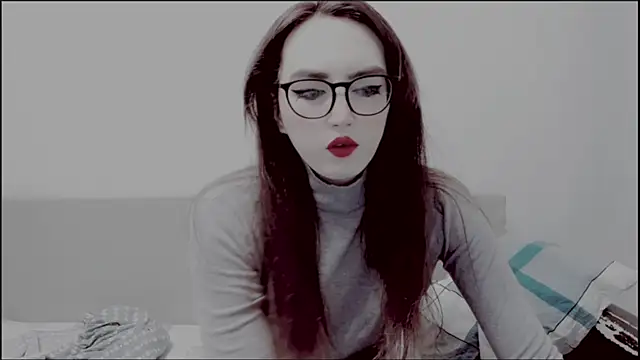 Snapshot of MinniMaksy chatting on 02/18/25, 10:14 MinniMaksy online show from 02/18/25, 10:14