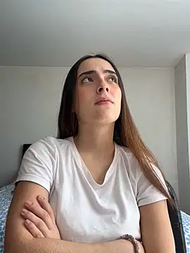 swrennn19 online show from 12/11/24, 04:20