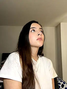 swrennn19 online show from 10/04/25, 03:43