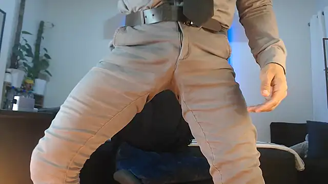 Andrew 4  online show from 03/11/26, 06:19