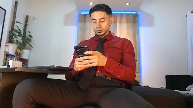 Andrew 4  online show from 03/13/26, 02:18