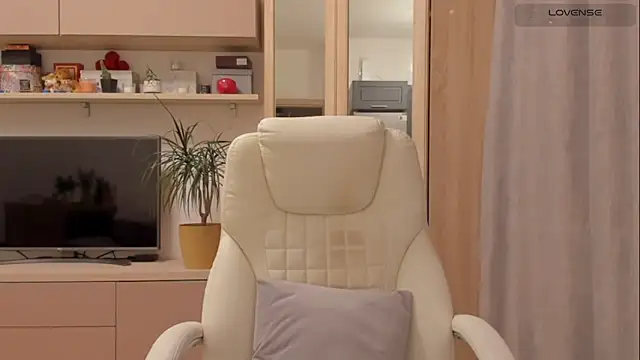 Jenny Evans online show from 03/16/25, 09:26