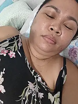 XXLorie 02 online show from 06/02/26, 07:38