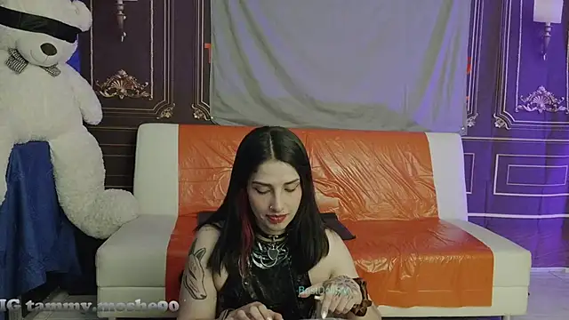 Snapshot of Best_DollSM chatting on 04/06/26, 06:53 Best DollSM online show from 04/06/26, 06:53
