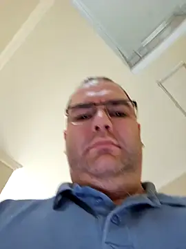 Andrew1900529 online show from 03/07/25, 10:02