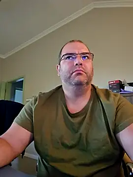 Andrew1900529 online show from 09/16/25, 04:35