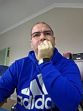 Andrew1900529 online show from 01/14/26, 09:59