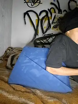 LUNAdeMARTE online show from 12/04/25, 01:04