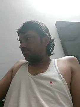 HotBoyOm online show from 05/18/26, 02:07