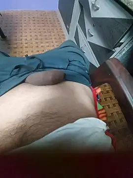 HotBoyOm online show from 05/28/26, 04:48