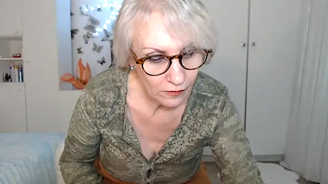 Ghertrude52 online show from 02/18/25, 08:16