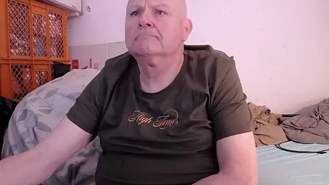 Vandrino online show from 04/18/26, 12:36