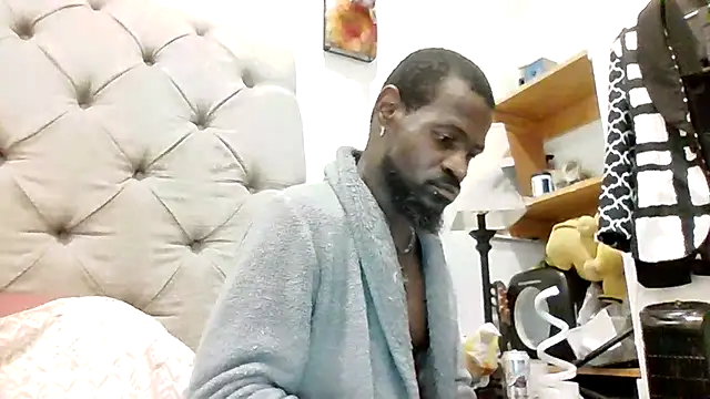 MrRuddeebony online show from 09/29/25, 12:49