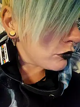 PinkTheHawk online show from 01/10/25, 10:28