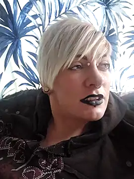 PinkTheHawk online show from 02/12/25, 07:13