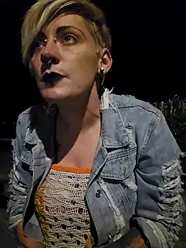 PinkTheHawk online show from 02/20/25, 08:39