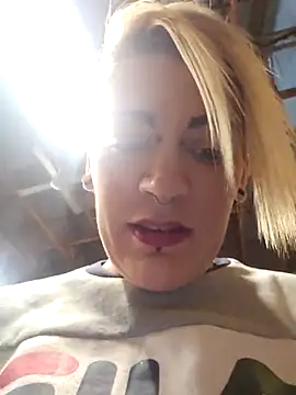 PinkTheHawk online show from 10/09/25, 03:04