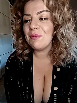 minerva  online show from 11/18/25, 02:54