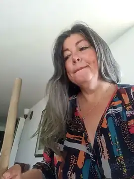 emma tour online show from 12/14/24, 03:15