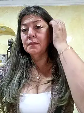 emma tour online show from 01/17/25, 05:08