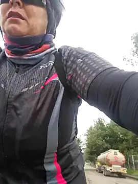 emma tour online show from 02/12/25, 02:10