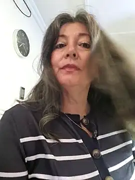 emma tour online show from 03/04/25, 04:09