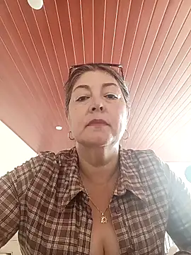 emma tour online show from 09/28/25, 06:02